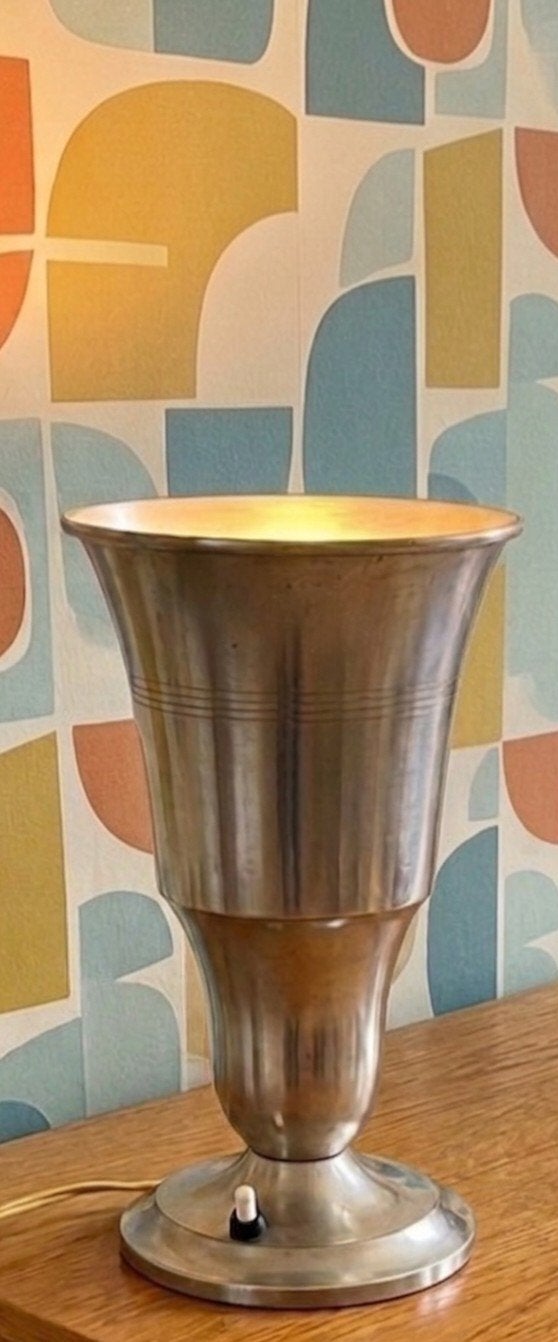 Vintage, art deco, jaren 30 / 50 tafellamp van Jeka, gemerkt, Met schakelaar, Gebruikt, 20 cm, Ophalen of Verzenden