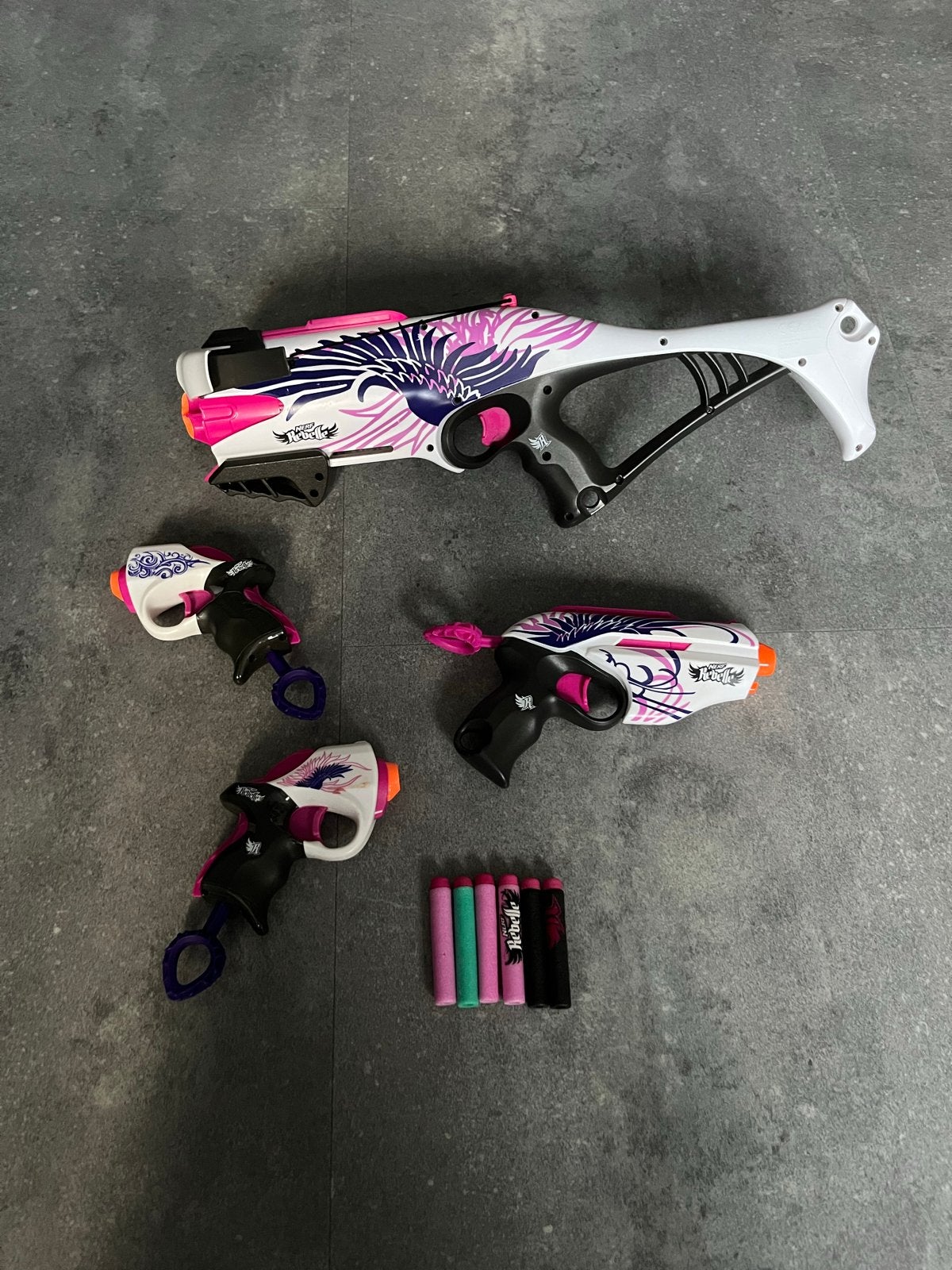 Nerf Rebelle set: kruisboog en blasters met pijltjes, Ophalen of Verzenden, Gebruikt
