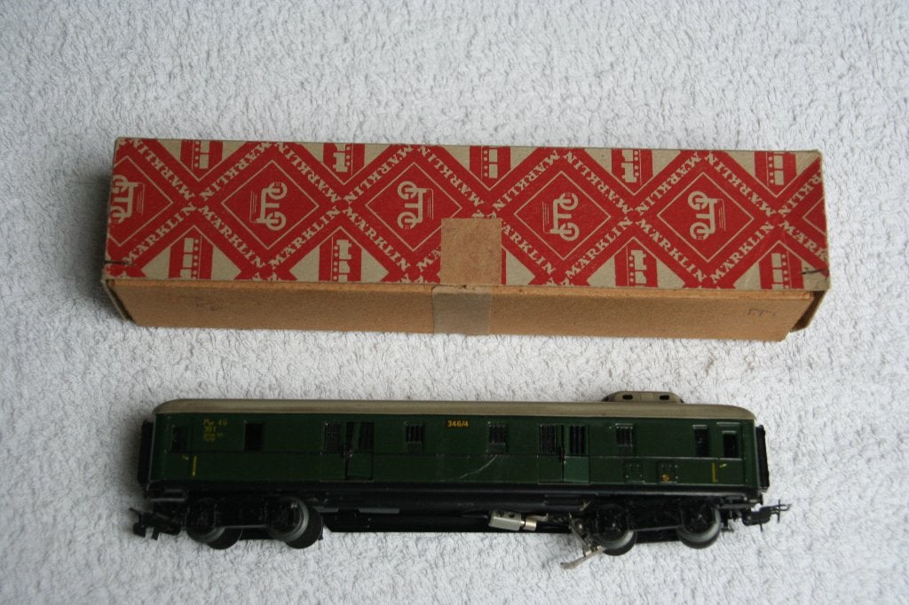 MärklinHO 346/4 H0 Bagagerijtuig van de DB (5.8), Wisselstroom, Wagon, Ophalen of Verzenden, Zo goed als nieuw