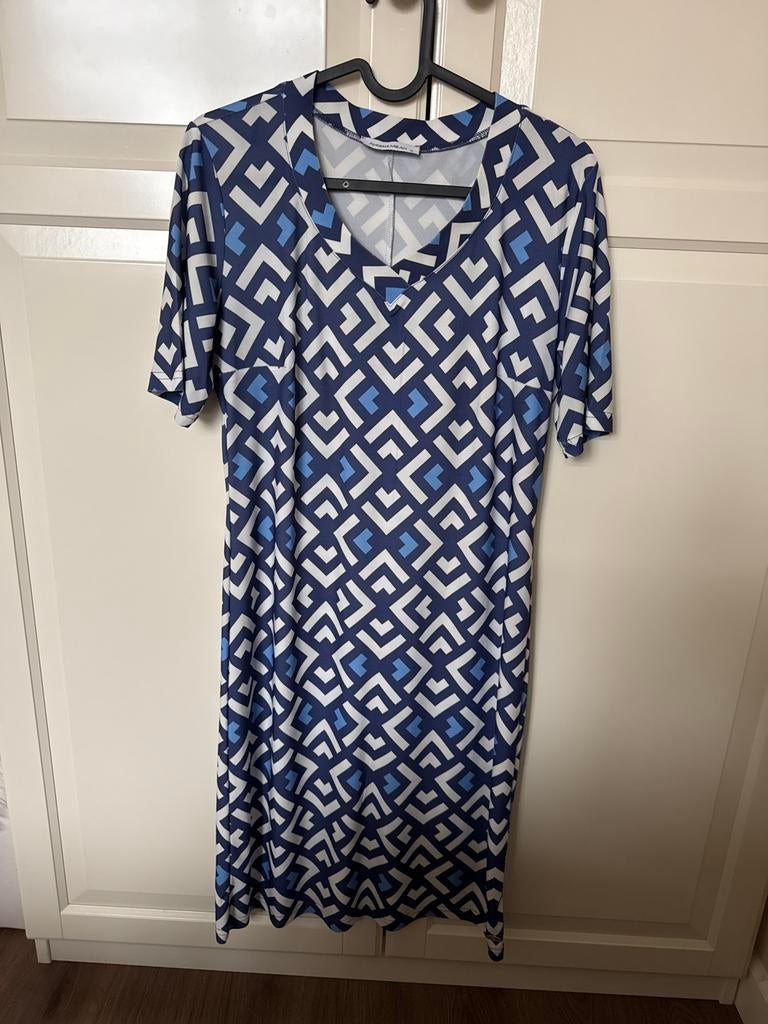 Travelstof jurk Angelle Milan, Maat 38/40 (M), Blauw, Ophalen of Verzenden, Knielengte