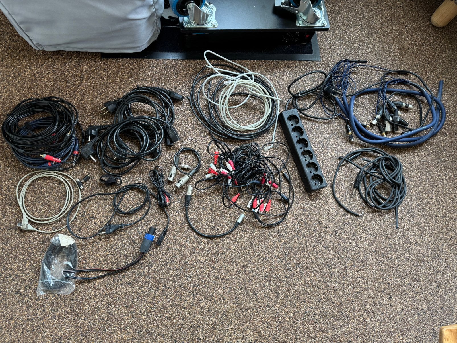 Partij audio kabels, Ophalen of Verzenden, Gebruikt, Apparatuur