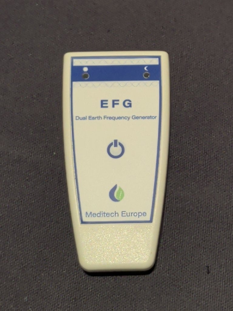 Dual earth frequency generator, Ophalen of Verzenden, Zo goed als nieuw, Overige typen