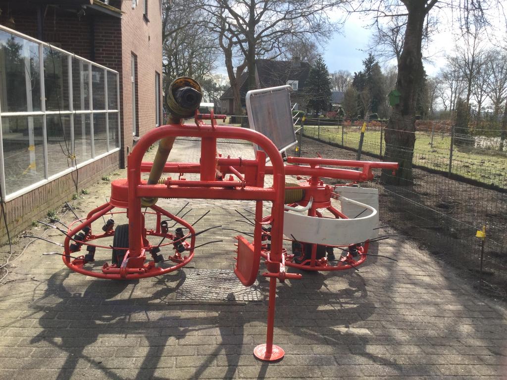 Hooimachine h360 kunstmestrooier hooitanden kiepwagen, Ophalen, Beregening en Drainage