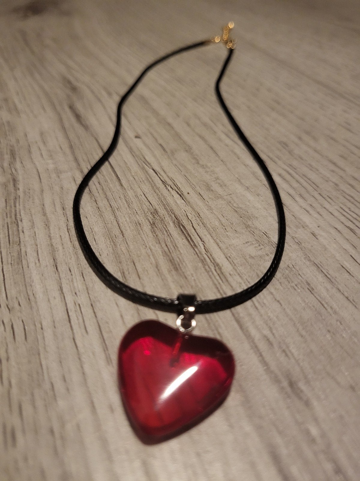 Nieuwe ketting met rood hartje, Overige materialen, Verstelbaar, Nieuw, Ophalen of Verzenden