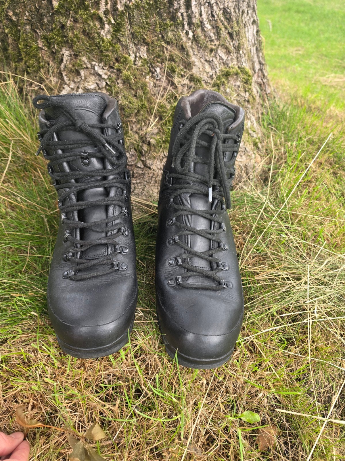 Meindl Heavy-Duty Hiking Boots (Refurbished) – Maat 45 (290B, Sport en Fitness, Ophalen of Verzenden, Zo goed als nieuw, Schoenen