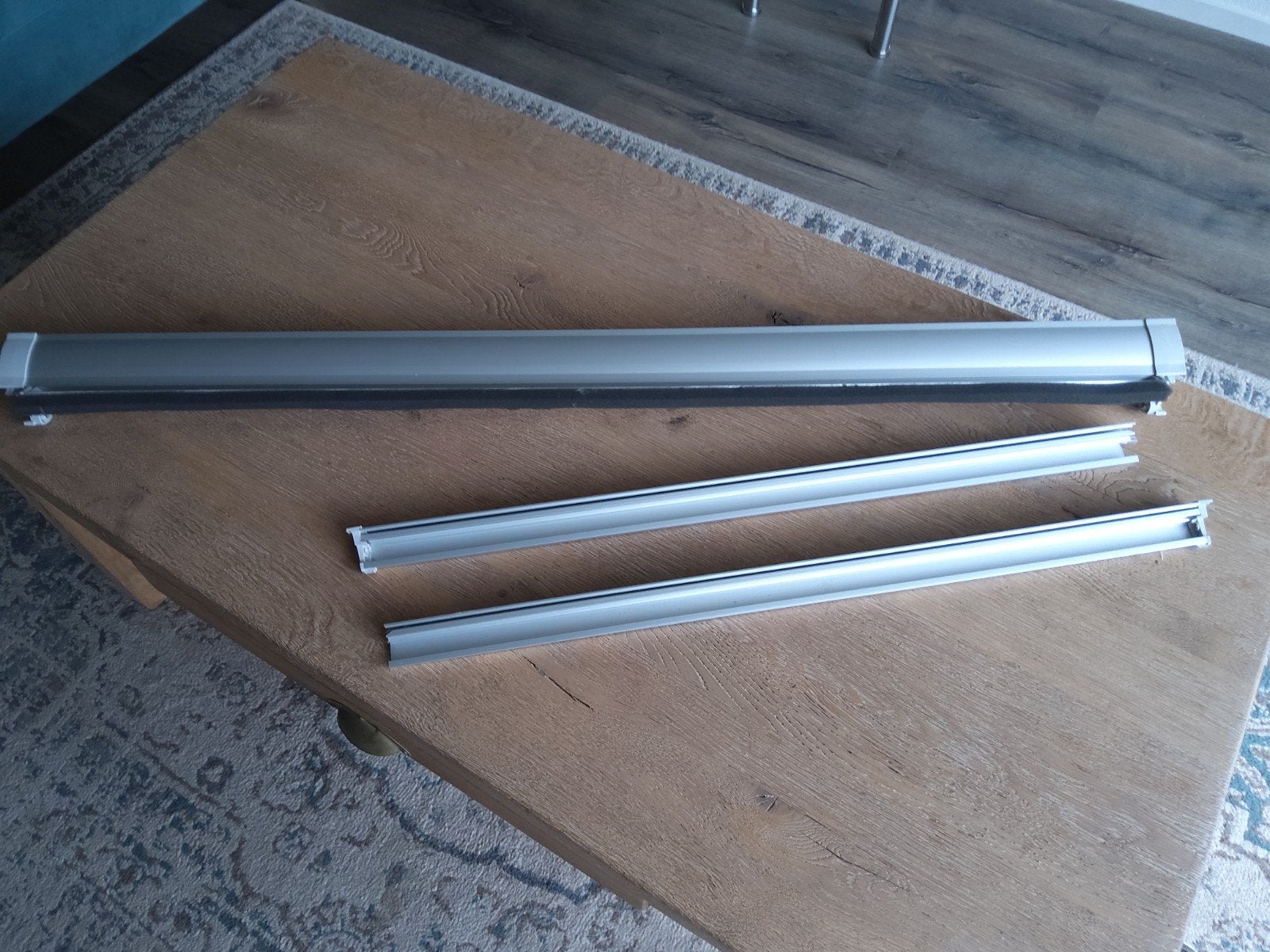 Fakro Grijze Rolgordijn met Aluminium Rails FTP 134/98, Ophalen, Handmatig, Gebruikt