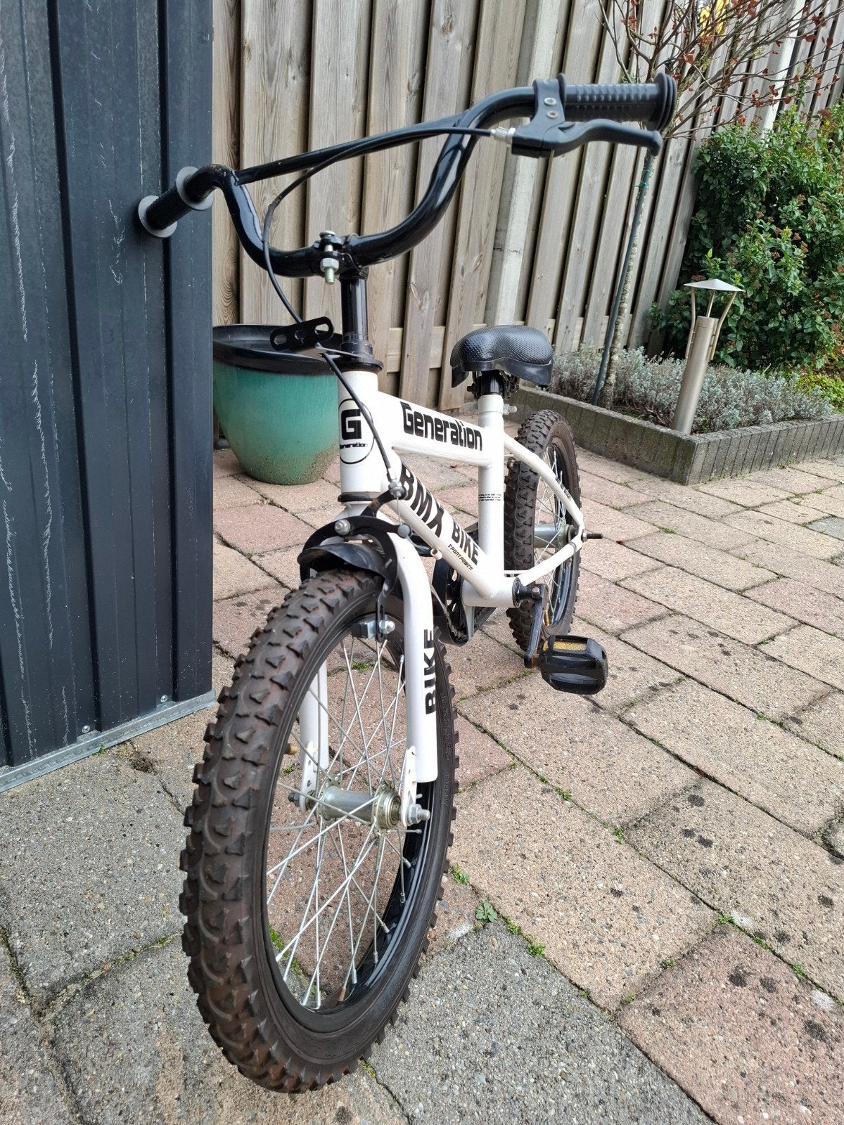 Generation BMX Bike - Wit - 16 inch, 16 tot 20 inch, Staal, Velgrem, Ophalen of Verzenden