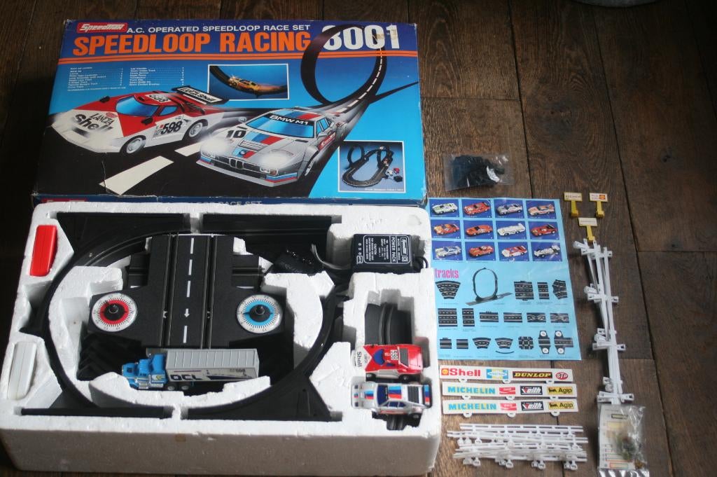 Speedtrax speedloop racing 8001 (racebaaan uit jaren 70/80), Elektrisch, Met looping, Ophalen, Overige merken
