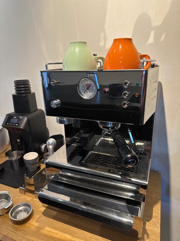Quickmill 3035 espresso machine met ingebouwde bonenmaler, Witgoed en Apparatuur, Koffiezetapparaten, Ophalen, Espresso apparaat