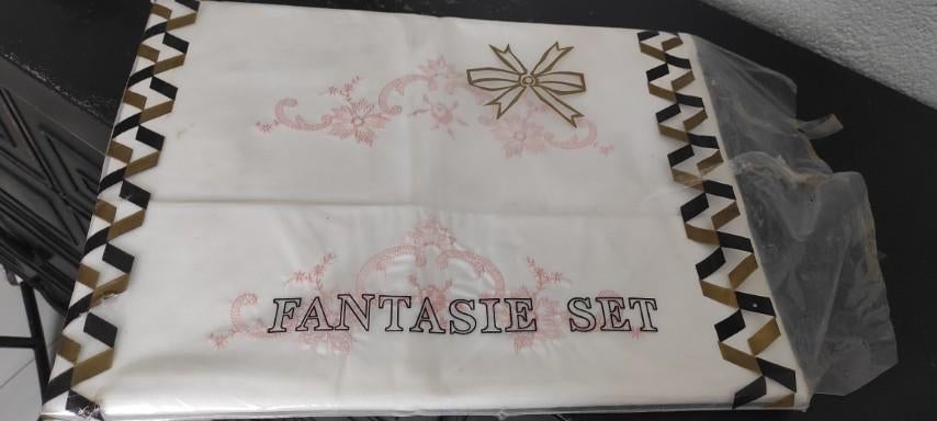 Vintage lakenset wit roze bloemen, Huis en Inrichting, Slaapkamer | Beddengoed, Eenpersoons, Nieuw, Ophalen of Verzenden, Wit