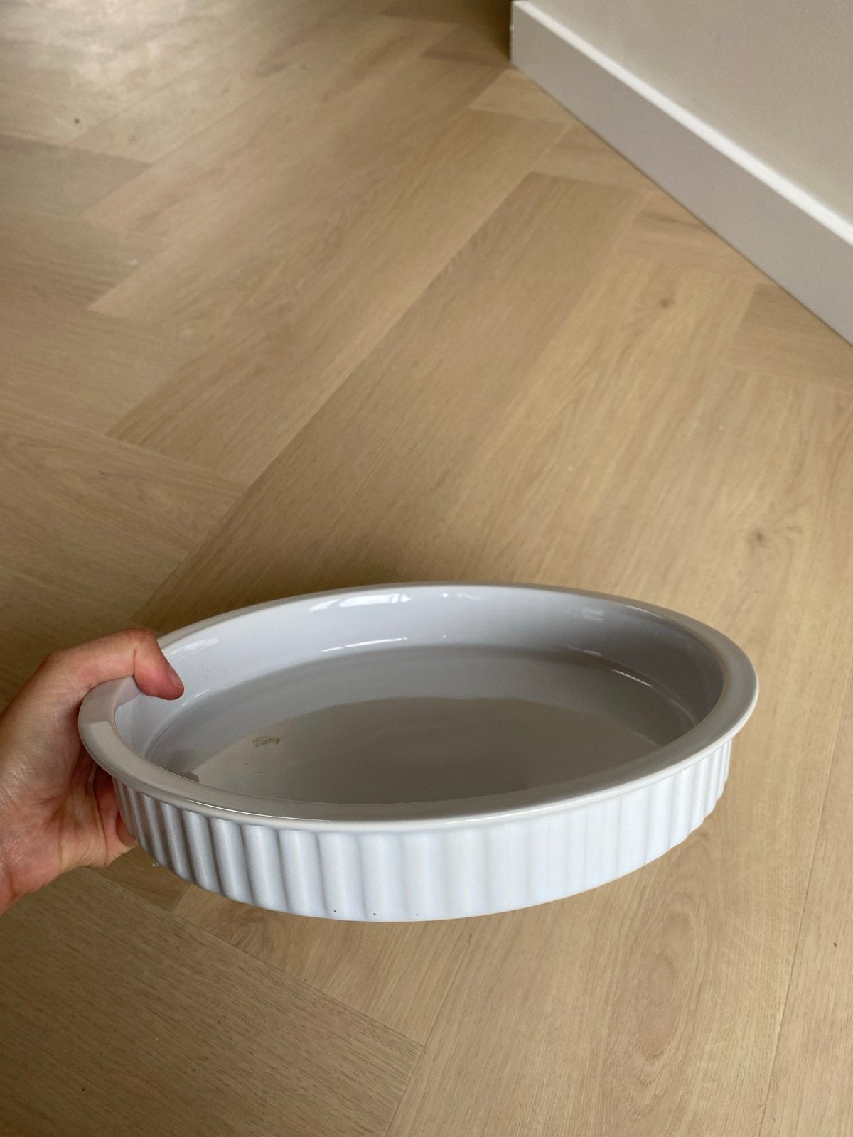 Witte Ovenschaal - Ovale Bakvorm, Huis en Inrichting, Keuken | Servies, Gebruikt, Keramiek, Ophalen of Verzenden, Schaal of Schalen
