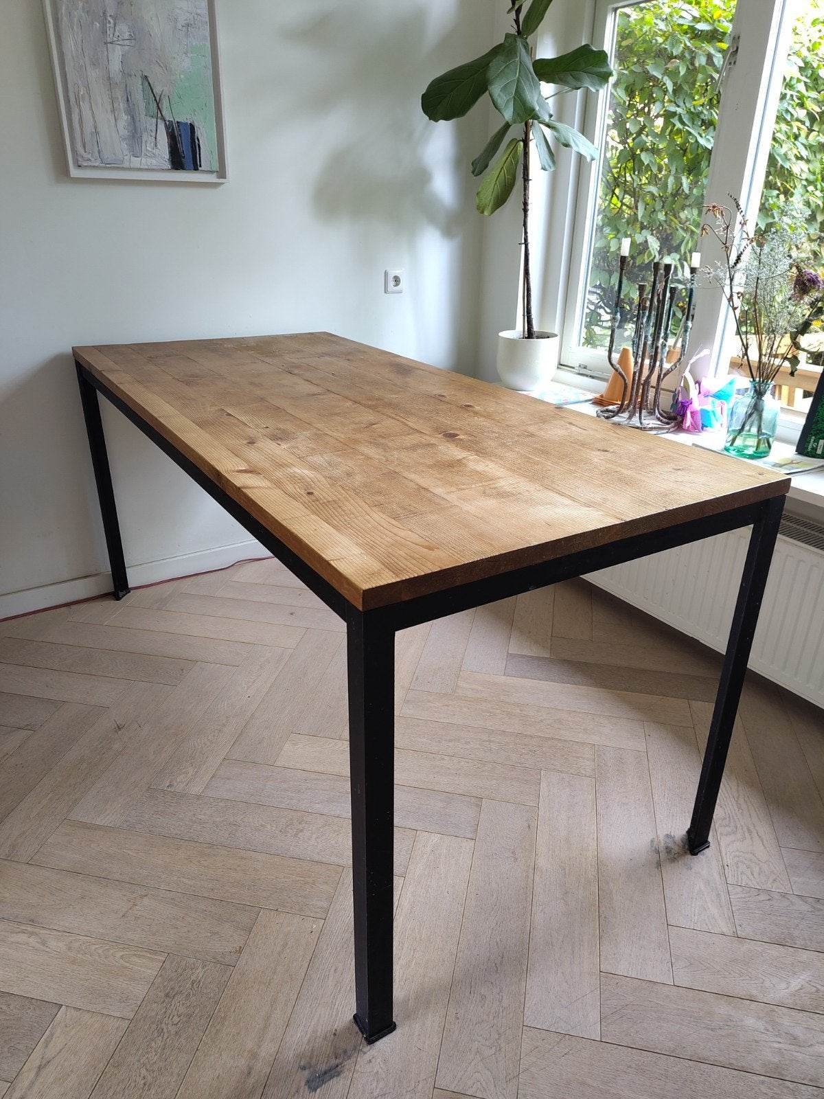 Industriële eettafel met houten blad, Ophalen, Gebruikt, Industrieel, Modern, 50 tot 100 cm