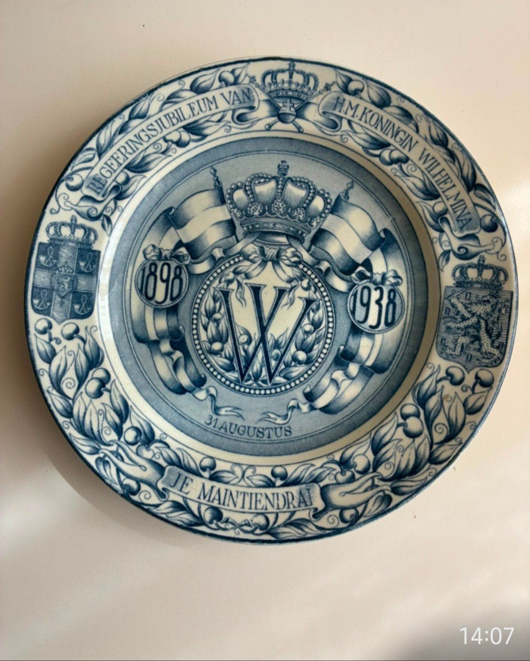 Delfsblauw bord Koningin Wilhelmina Regeringsjubileum, Ophalen