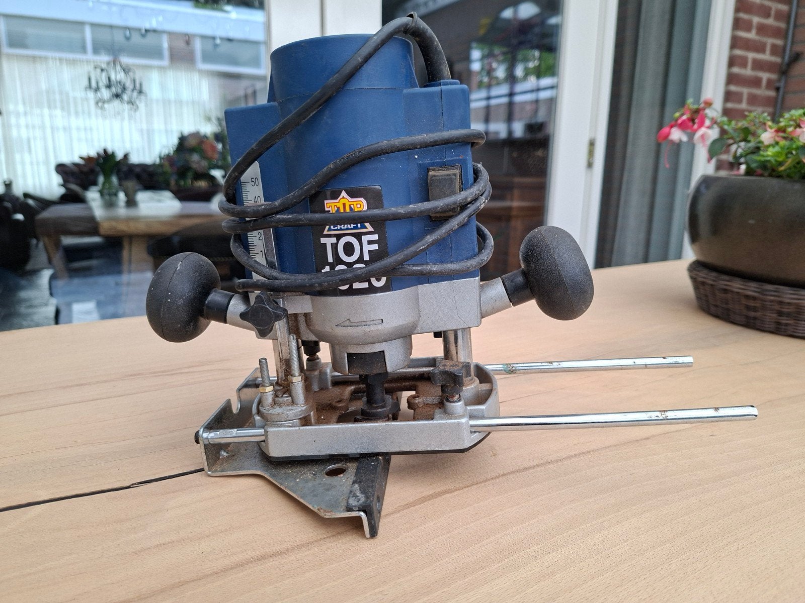 bovenfrees, Ophalen, Elektrisch, Bovenfrees