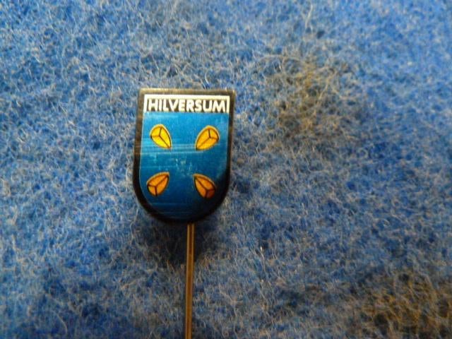 Speldje Hilversum, Verzamelen, Speldjes, Pins en Buttons, Ophalen of Verzenden, Zo goed als nieuw, Overige onderwerpen