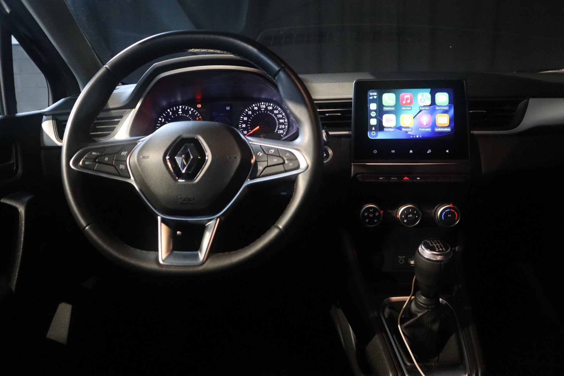 Foto 14 van Renault Captur 1.0 TCe 90 Zen / 1STE EIG / ORIG NL / LED / C