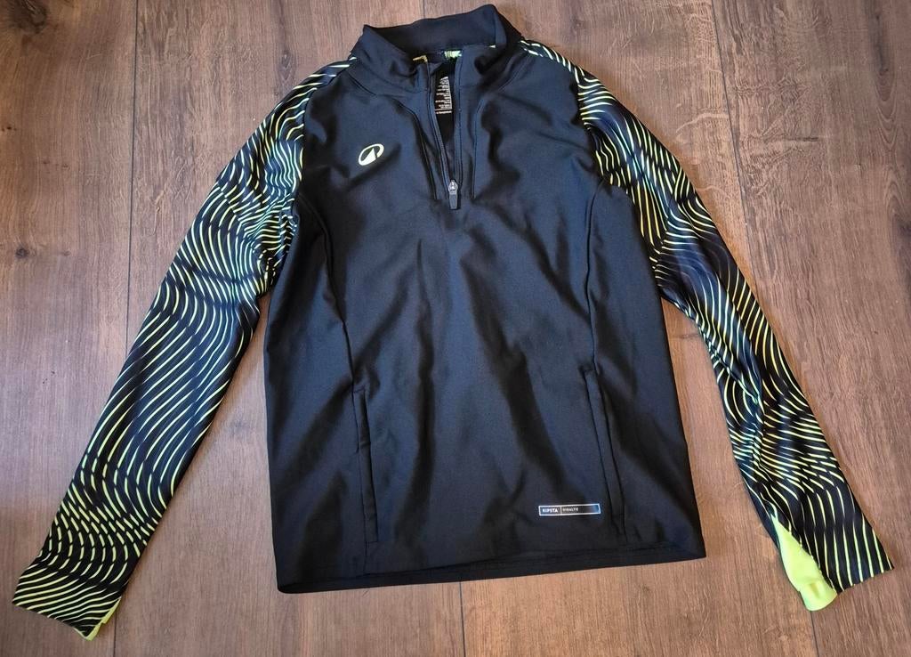 Set voetbalkleding en scheenbeschermers 12/13 jaar, Maat XS of kleiner, Ophalen of Verzenden, Zo goed als nieuw, Set