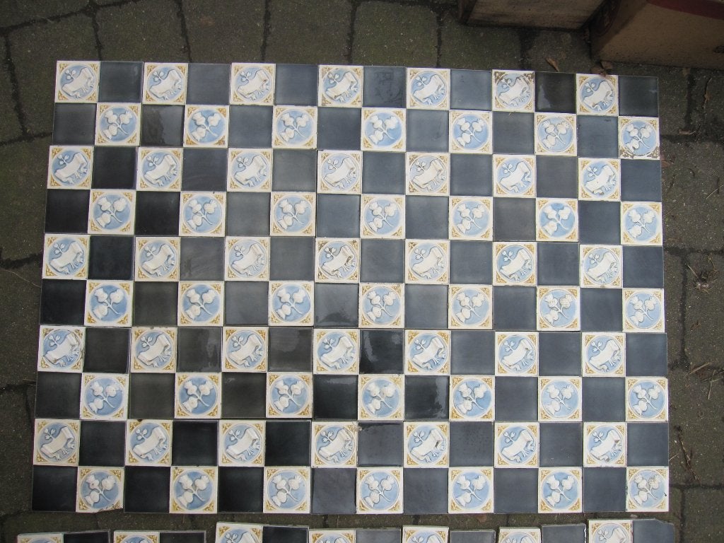 35 stuks antieke wandtegels, warm donkergrijs met blauw/oker, Ophalen