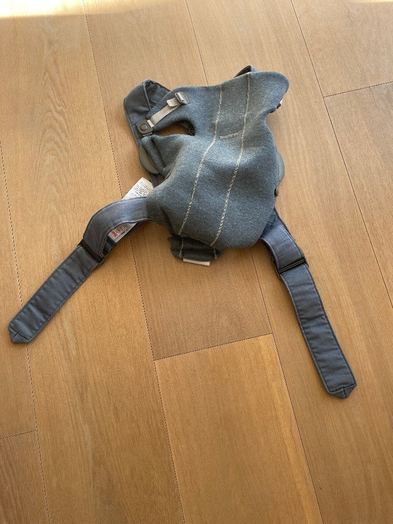 Baby bjorn draagzak, Kinderen en Baby's, Babydragers en Draagdoeken, Ophalen, Zo goed als nieuw, Buik, Baby Björn