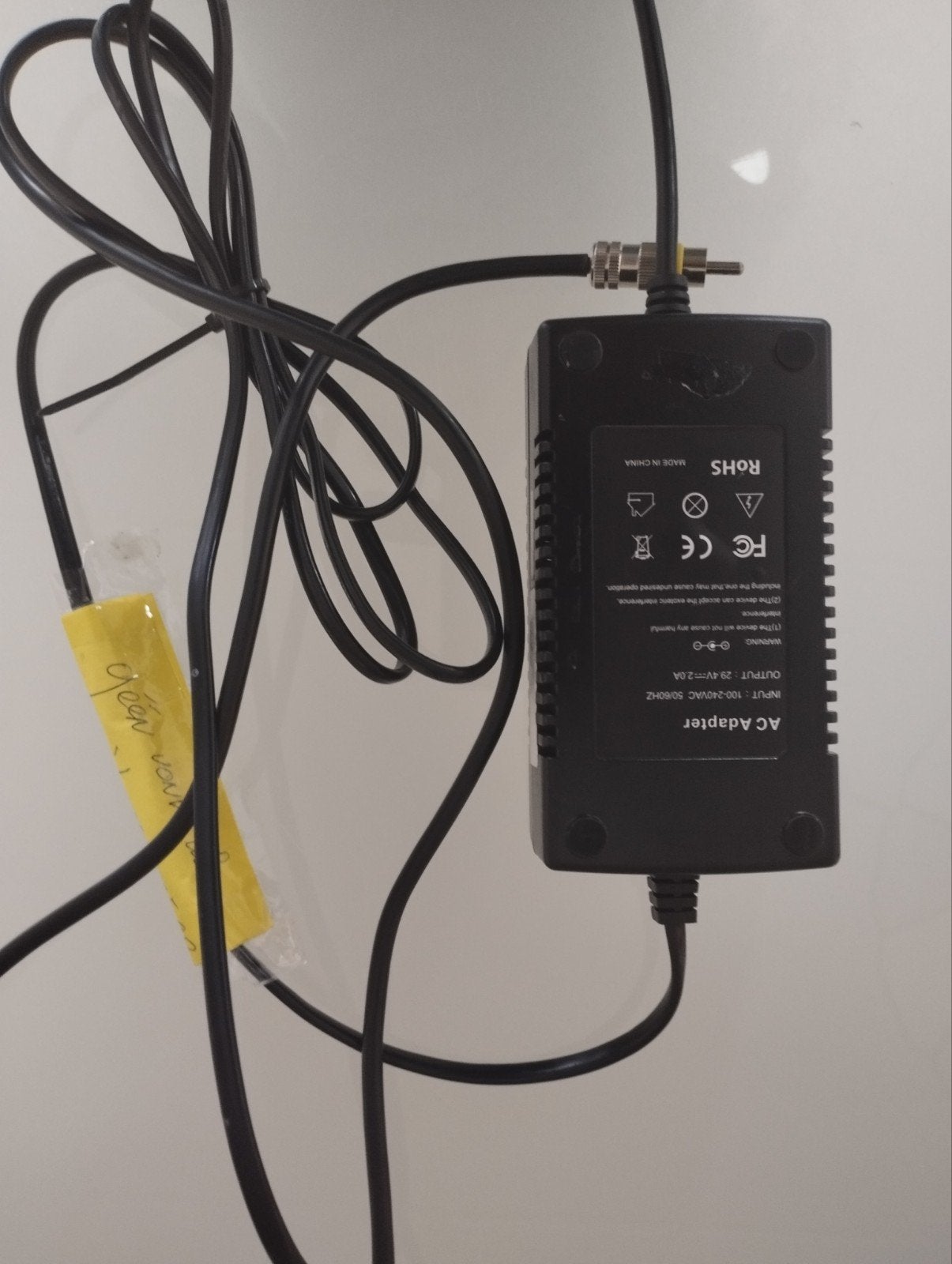 Acculader AC 29.4V 2.0A, Ophalen of Verzenden
