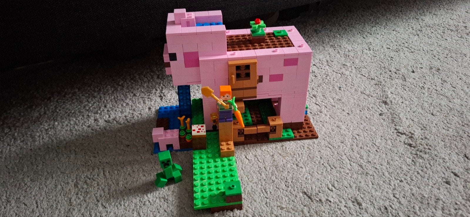 LEGO Minecraft Het Varkenshuis (21170), Minecraft, Lego, Ophalen of Verzenden, Zo goed als nieuw