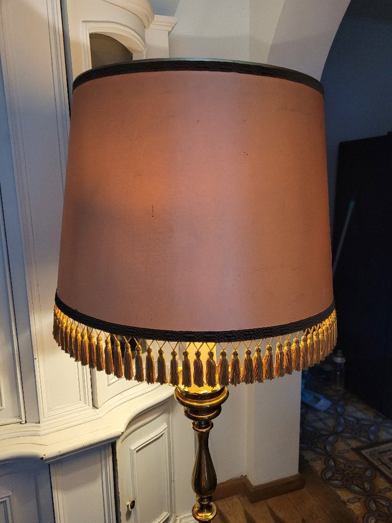 Antieke massief koperen vloerlamp