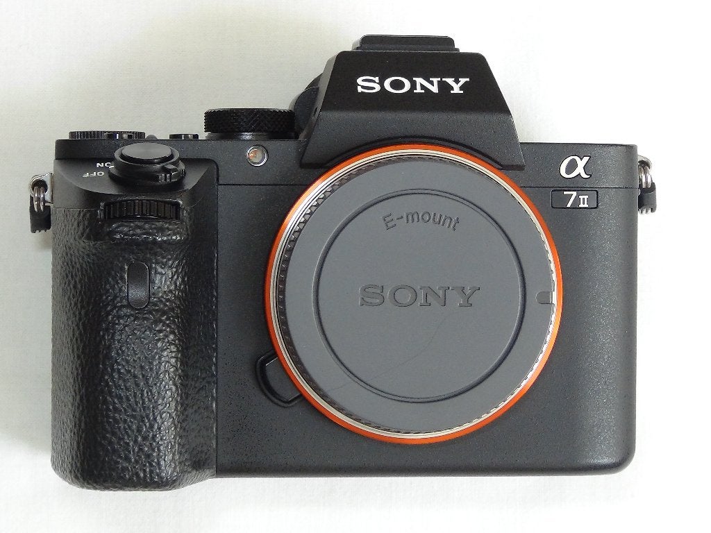 Sony A7II (M2), ZGAN, 8034 clicks, 3x accu, 128GB SDXC, Tas, Audio, Tv en Foto, Fotocamera's Digitaal, Ophalen of Verzenden, Zo goed als nieuw