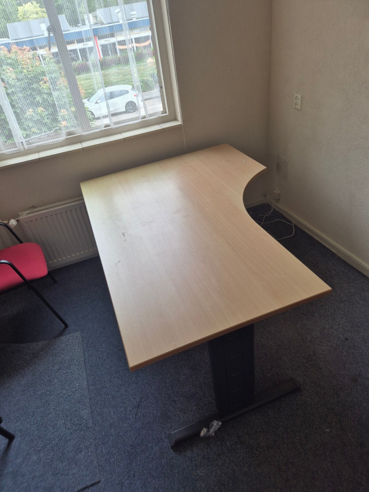 Ruim hoekbureau, licht hout, ideaal voor thuiskantoor, Ophalen, Gebruikt, Hout, Hoekbureau