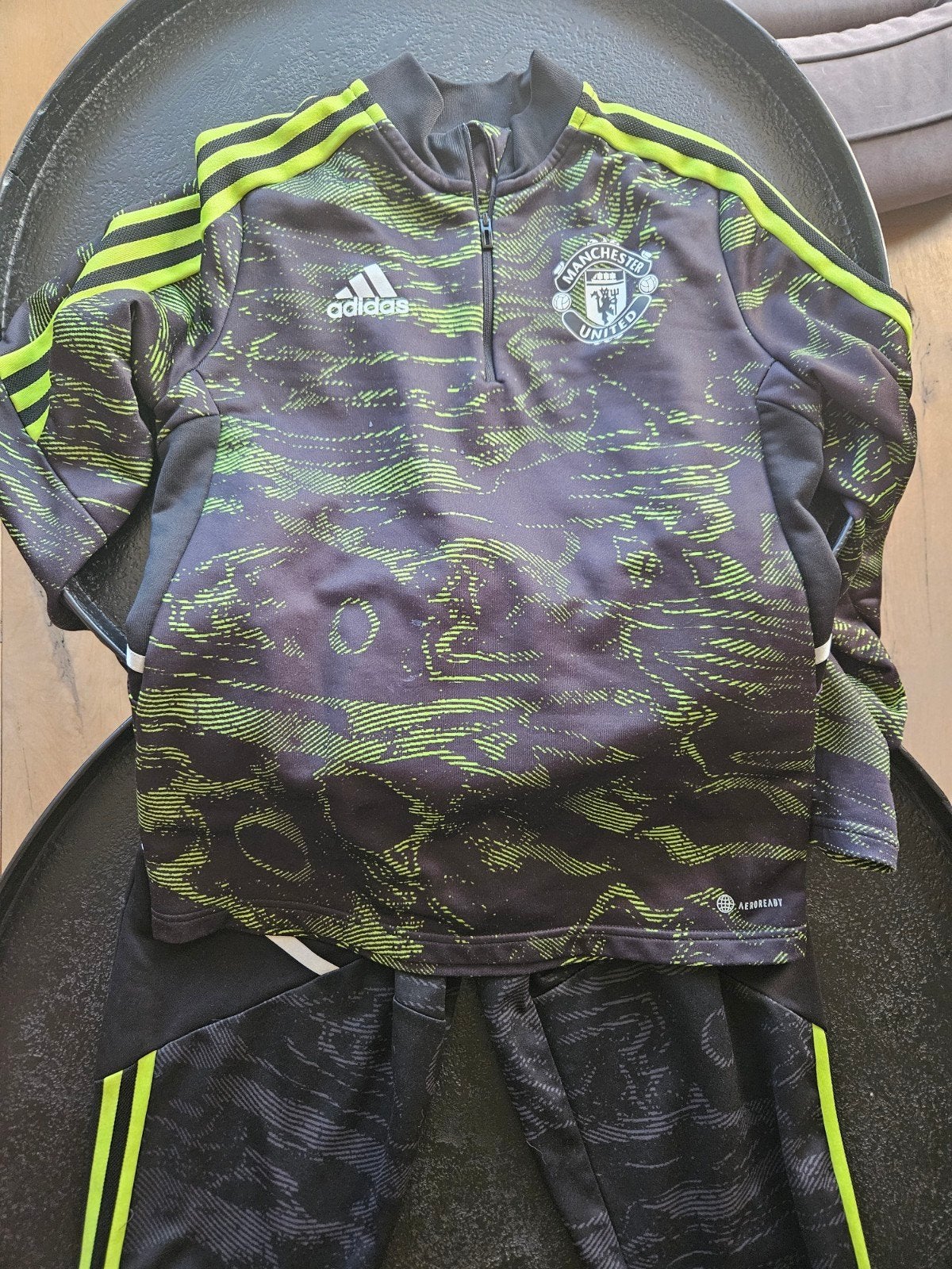 Adidas Manchester United Trainingspak Jongen, Kinderen en Baby's, Ophalen of Verzenden, Zo goed als nieuw, Adidas, Jongen
