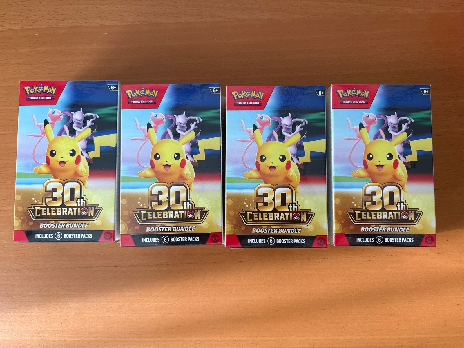 Pokémon Celebrations Booster Bundel - 4 stuks, Ophalen of Verzenden, Nieuw, Booster