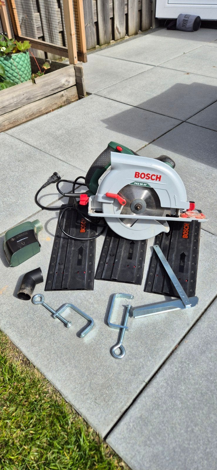 Bosch PKS 66 AF Cirkelzaag met Geleiderail en Accessoires, Ophalen, Gebruikt, Cirkelzaag, 30 tot 70 mm