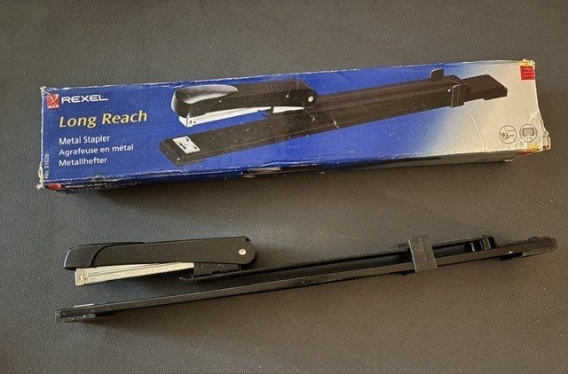 Rexel Long Reach Nietmachine - bijna nieuw in doos, Ophalen of Verzenden, Zo goed als nieuw