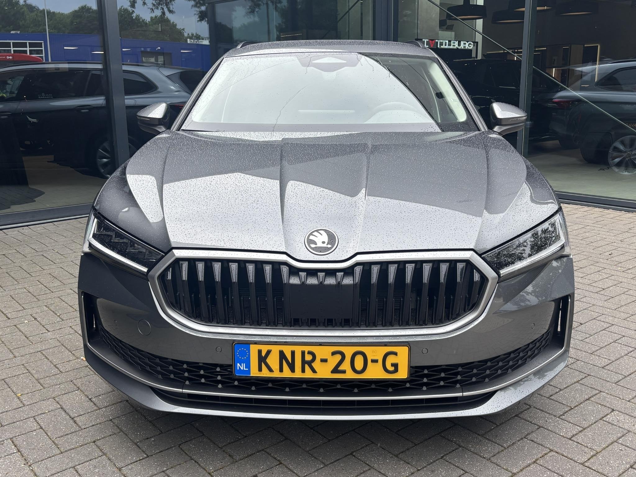 Skoda Superb Combi 1.5 TSI PHEV Business Edition 204 PK | Au, Auto's, Stof, Euro 6, 26 kWh, Te koop