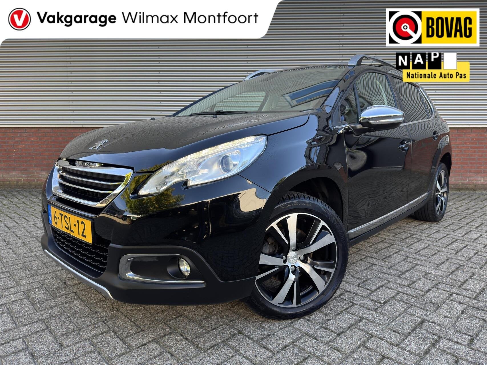 Peugeot 2008 1.6 VTi Féline|Cruise|Trekhaak|PANO|Airco|Navi, Auto's, Voorwielaandrijving, Euro 5, Gebruikt, 4 cilinders