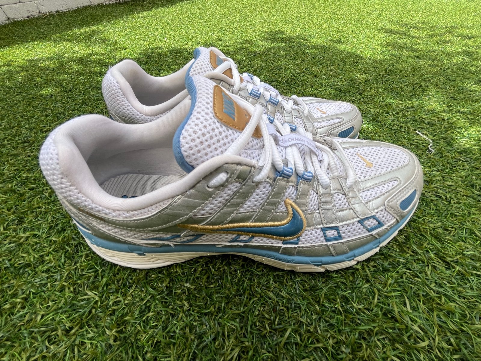 Nike P-6000 "Metallic Silver Aegean Storm" - Maat 42,5, Overige kleuren, Ophalen of Verzenden, Sneakers of Gympen, Gedragen