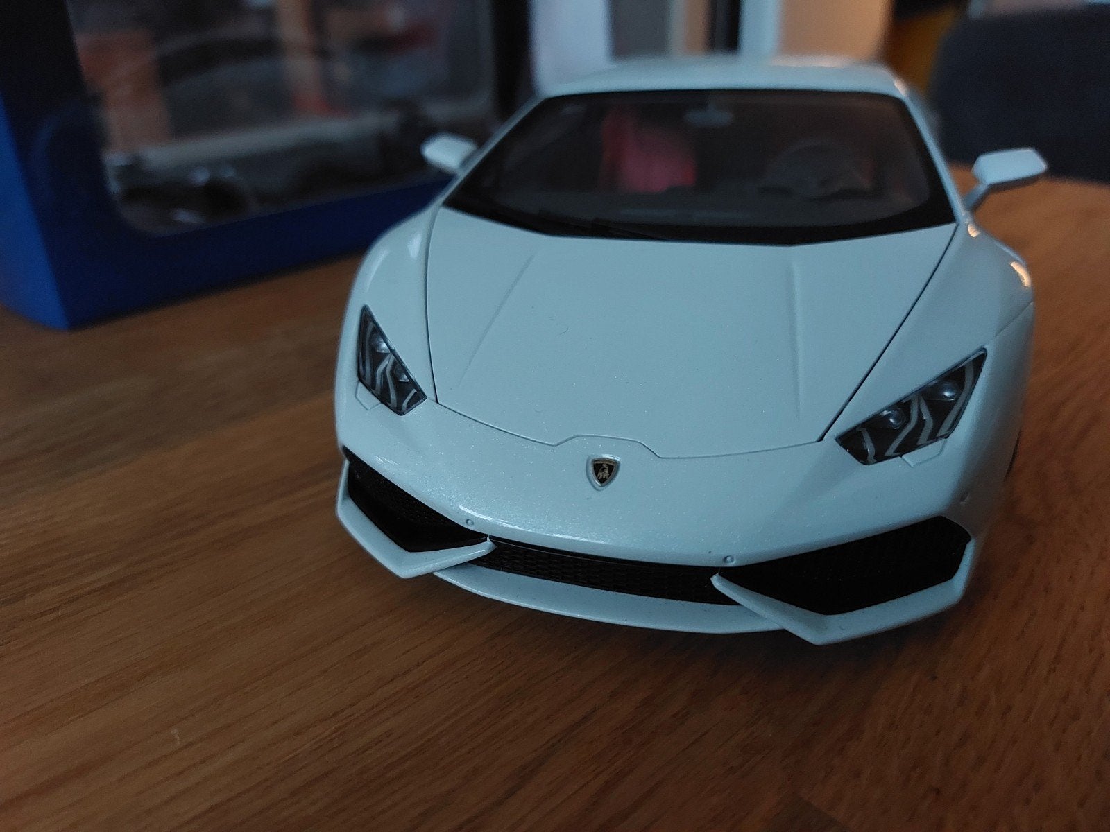 Autoart 74602 1/18 Lamborghini Huracan LP 610 4 wit, Ophalen of Verzenden, Zo goed als nieuw, Auto, Autoart