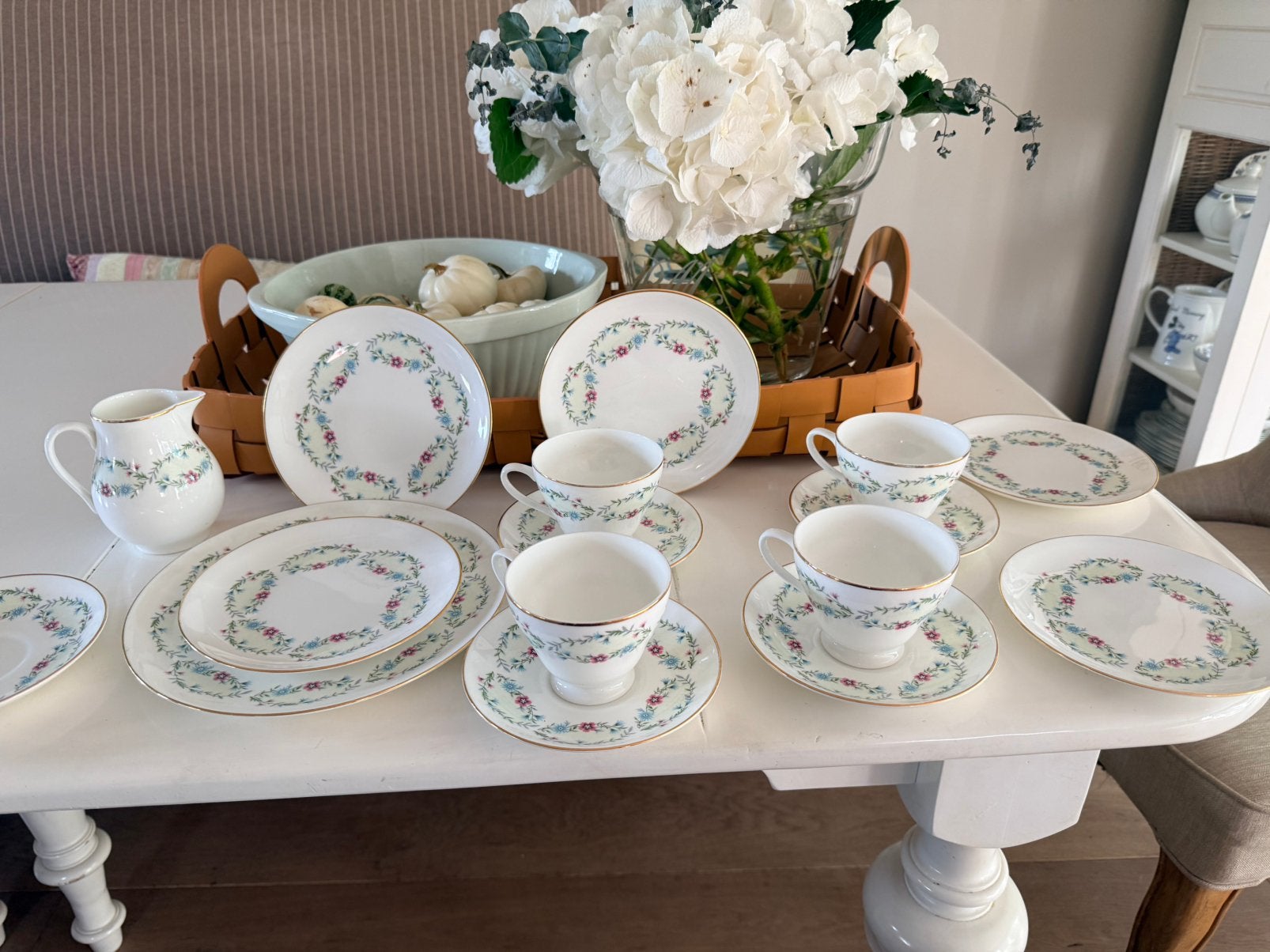 Wedgwood Linden 4p antiek porseleinen koffie thee taart set, Antiek en Kunst, Ophalen