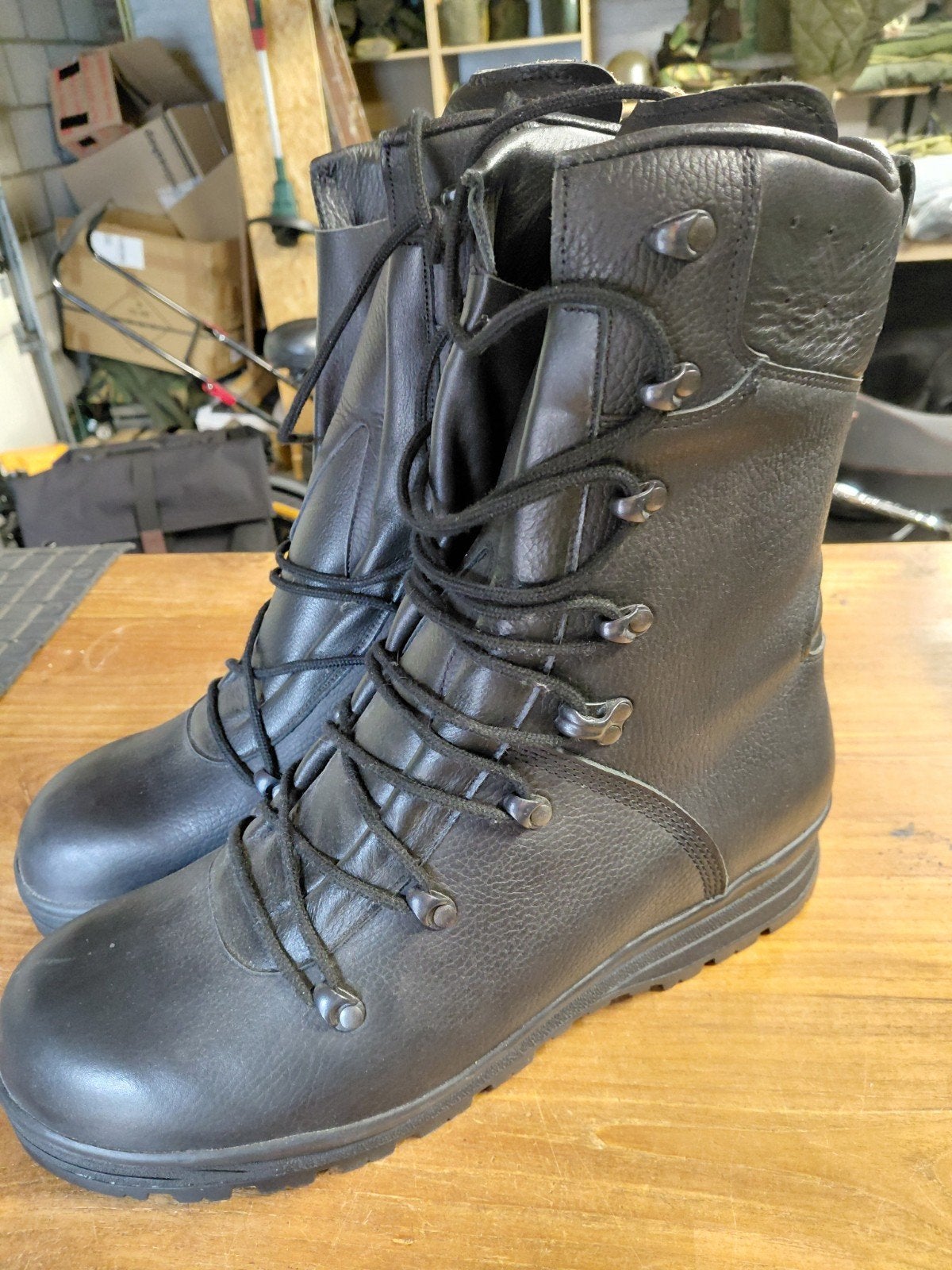 Leren S3 Veiligheidslaarzen - Oliebestendige Zolen - Maat 49, Ophalen of Verzenden, Nieuw, Zwart, Werkschoenen
