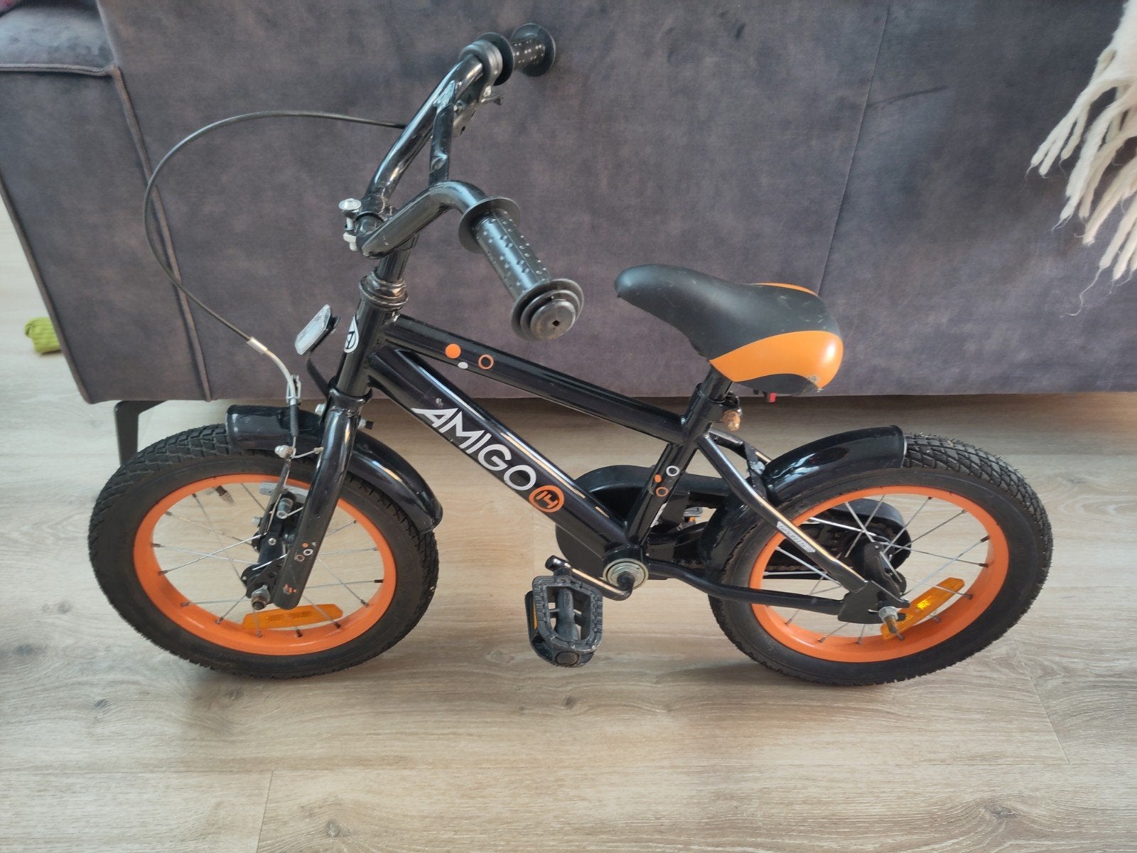 14inch Amigo fietsje met zijwieltjes, Ophalen, Gebruikt, Minder dan 16 inch, Zijwieltjes