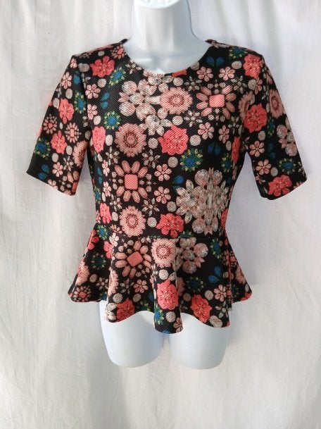 Leuk bloemetjes shirt met schootje mt S merk H&M, Meerkleurig, ., Ophalen of Verzenden, Zo goed als nieuw