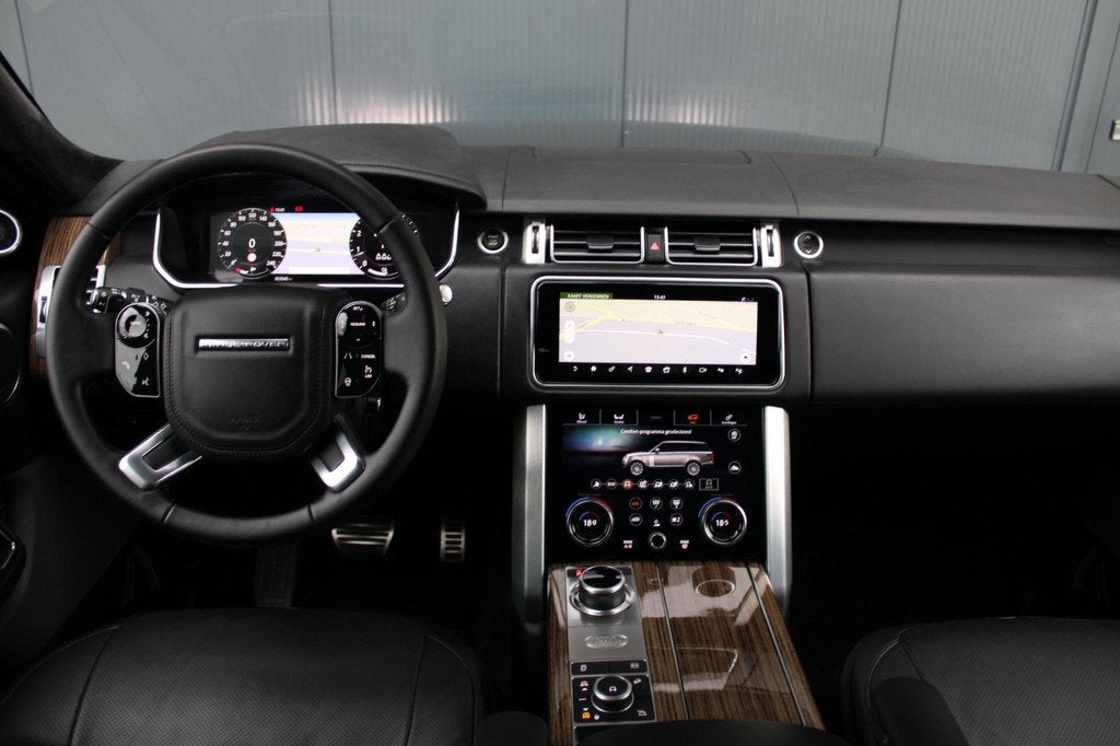 Land Rover Range Rover P400e Limited Edition | panoramadak |, Auto's, Land Rover, Automaat, Gebruikt, 4 cilinders, 2500 kg