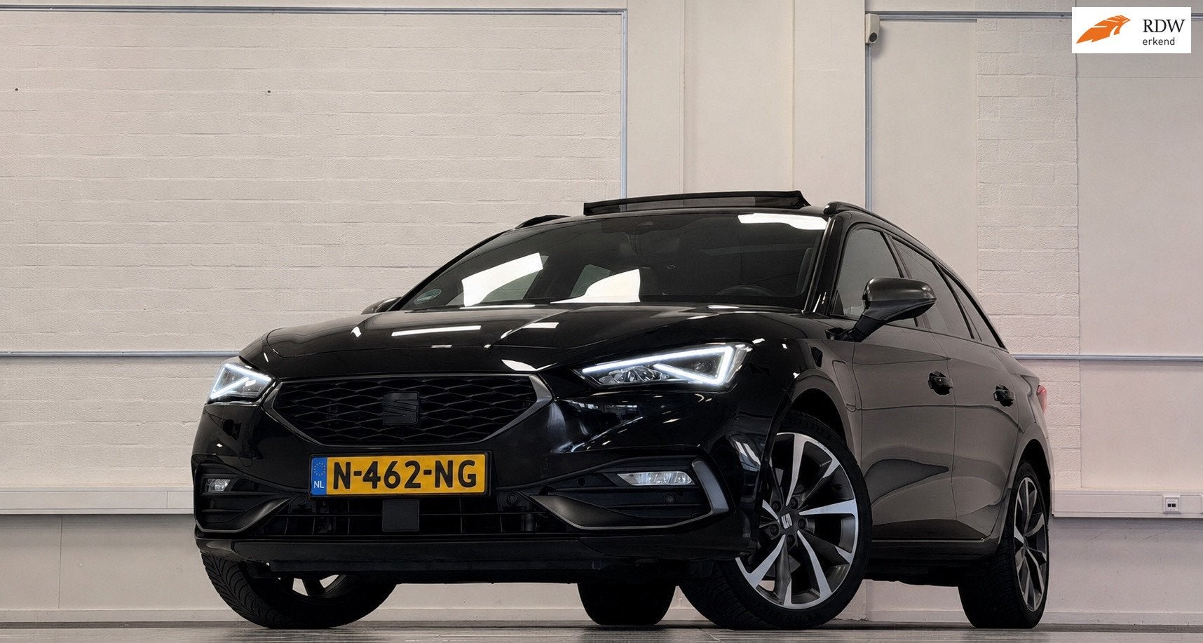 Seat Leon Sportstourer 1.4 TSI eHybrid PHEV FR Business Inte, Auto's, Gebruikt, Euro 6, 4 cilinders, 150 pk