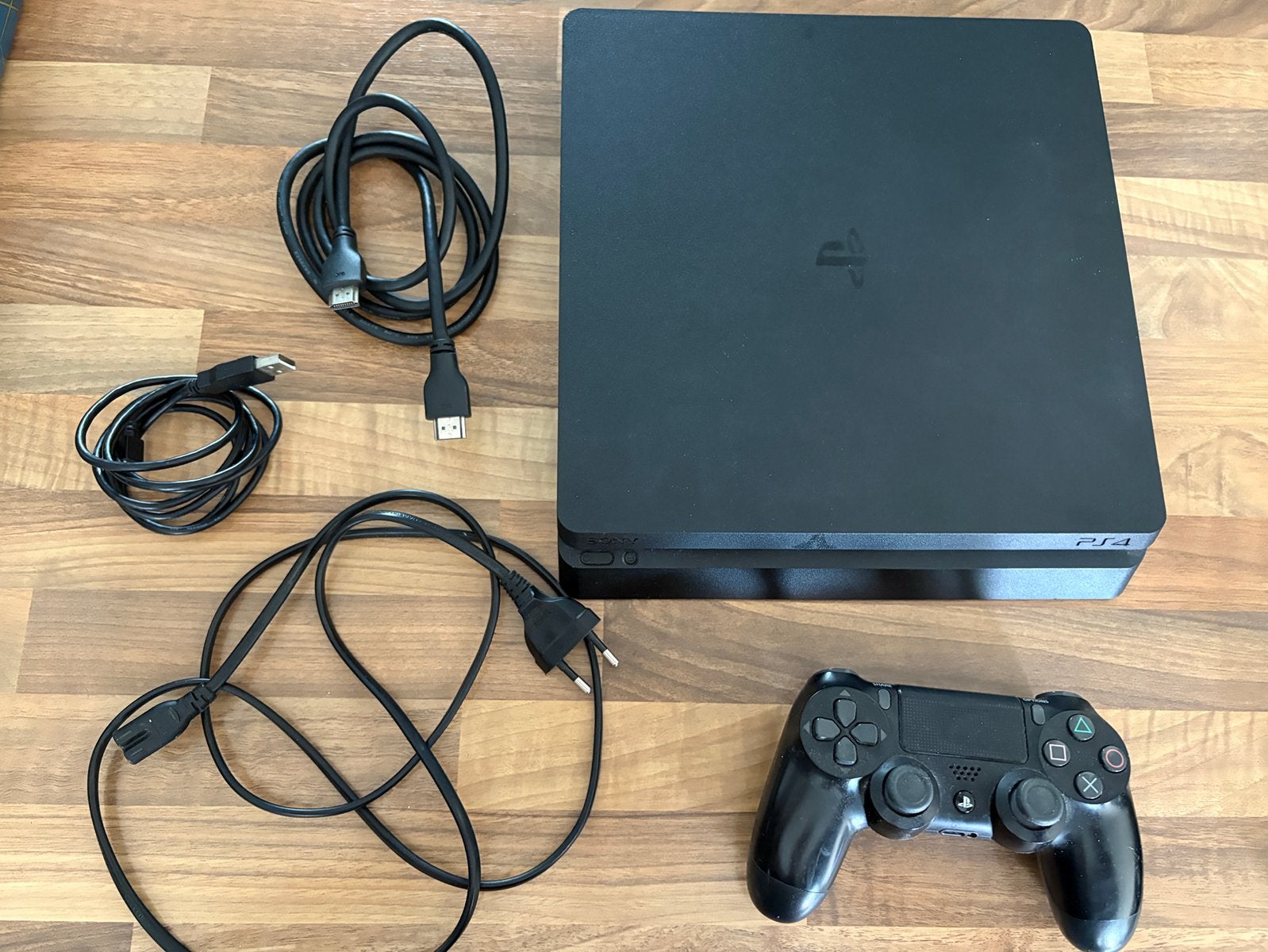 Playstation 4, Spelcomputers en Games, Spelcomputers | Sony PlayStation 4, Ophalen of Verzenden, Zo goed als nieuw, Met 1 controller