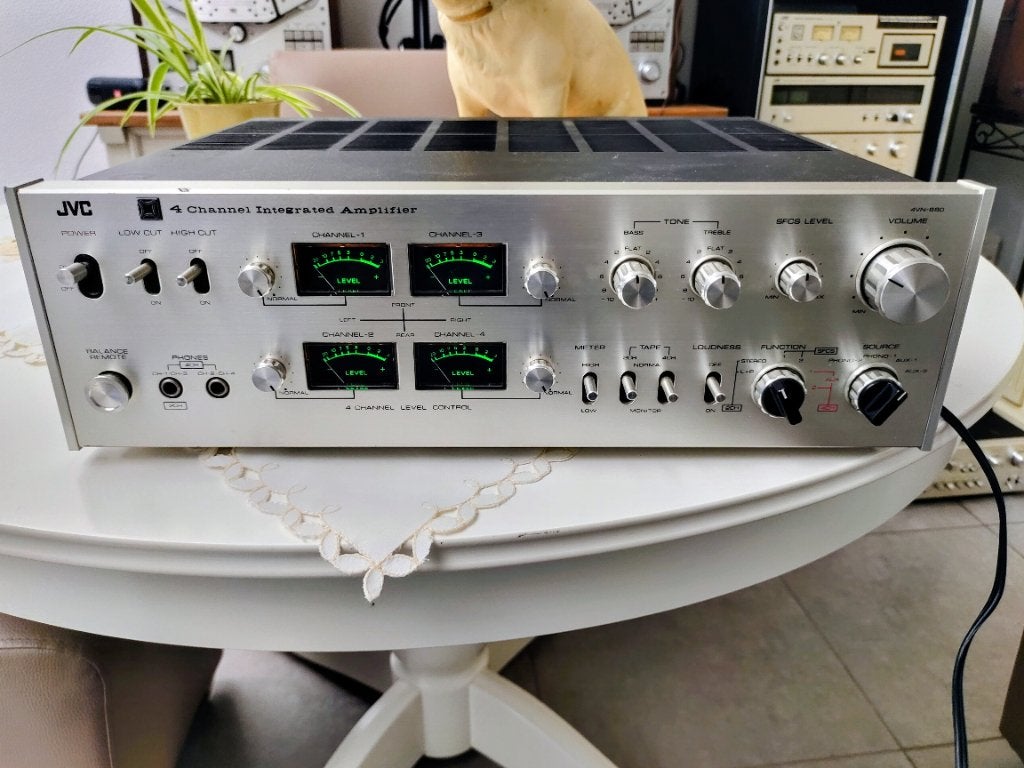 JVC 4 VN 880 Quadro versterker, Audio, Tv en Foto, Ophalen of Verzenden, JVC