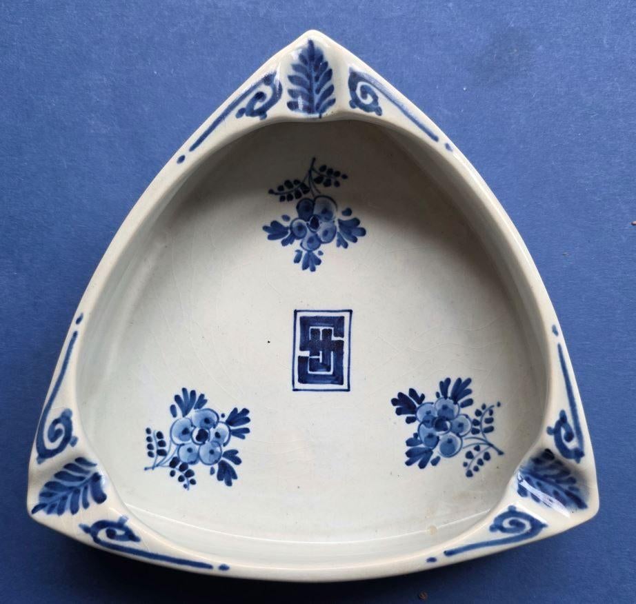 Porceleyne Fles 1950 Asbak Spoorijzer (V17-17) bijzonder, Antiek en Kunst, Antiek | Wandborden en Tegels, Ophalen of Verzenden