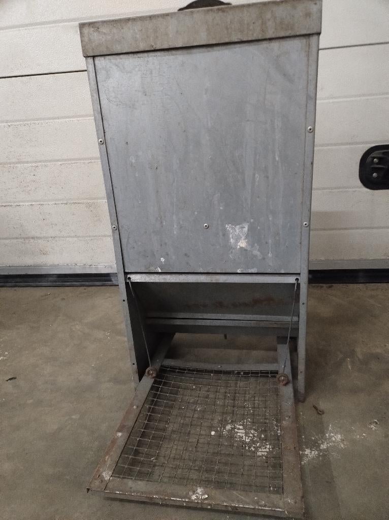 voederautomaat, Ophalen, Gebruikt