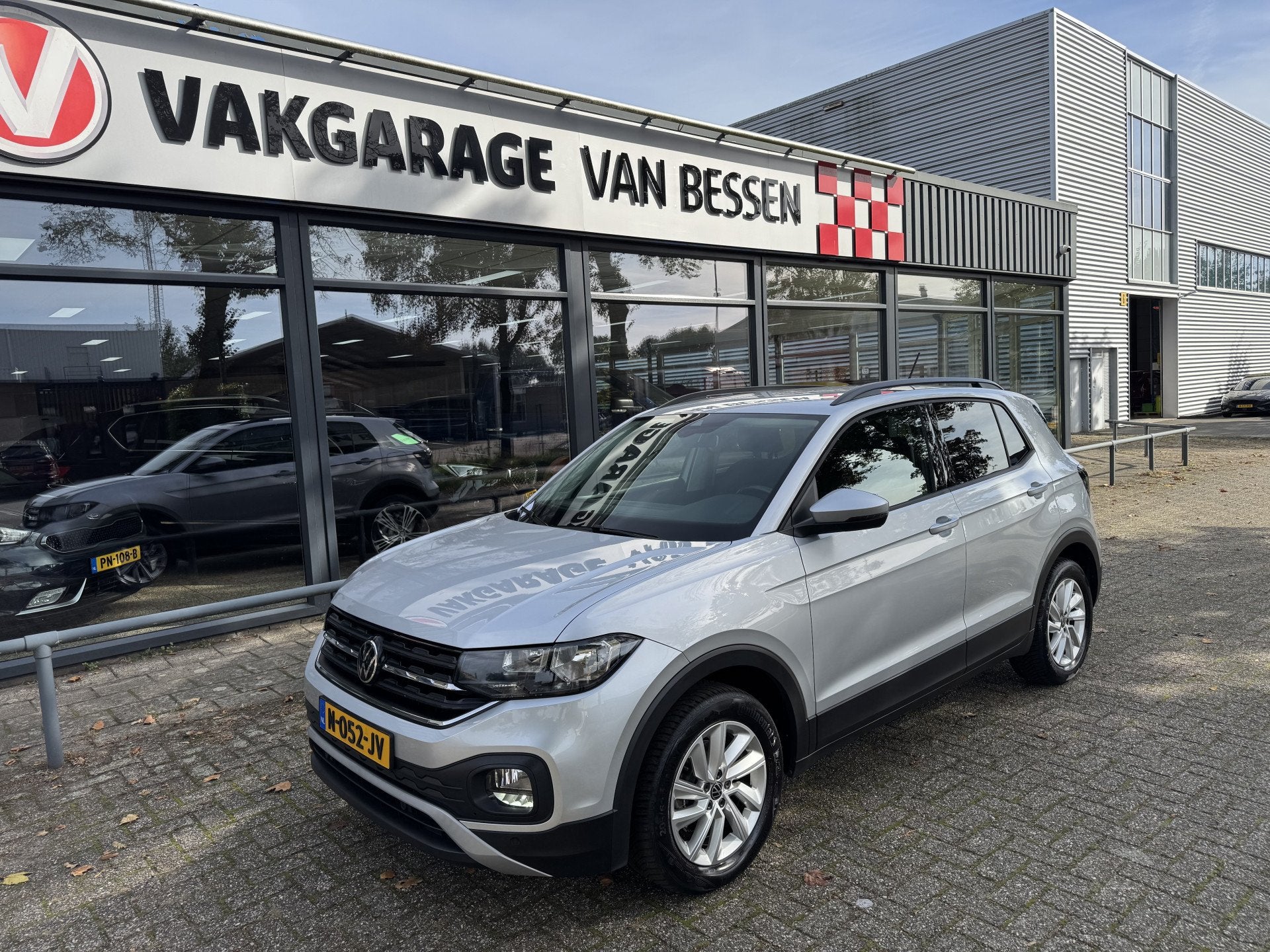 Volkswagen T-Cross 1.0 TSI Life AIRCO-NAVI-CRUISE (bj 2021), Gebruikt, Euro 6, Origineel Nederlands, Bedrijf