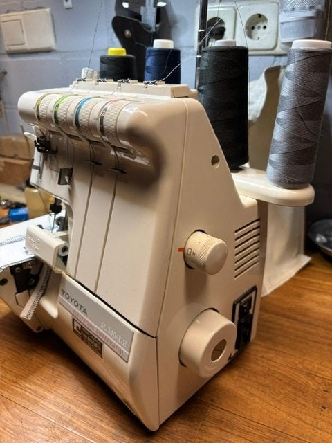 Lock machine, Hobby en Vrije tijd, Ophalen, Zo goed als nieuw, Lockmachine, Overige merken