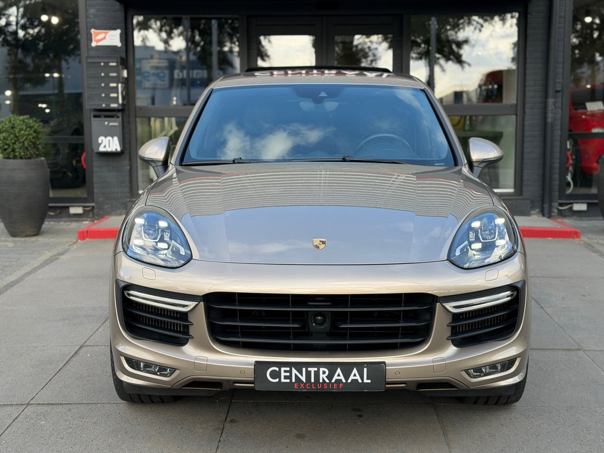 Porsche Cayenne 3.6 GTS Pano|NL-Auto|ACC|18wegs|Carbon|Bosé, Auto's, Automaat, Cayenne, Gebruikt, Bedrijf