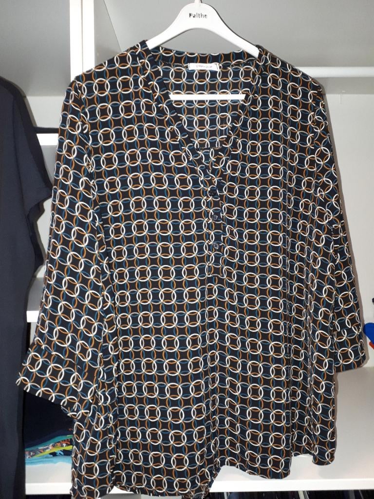 Paprika blouse XL, Ophalen of Verzenden, Zo goed als nieuw, Maat 46/48 (XL) of groter, Zwart